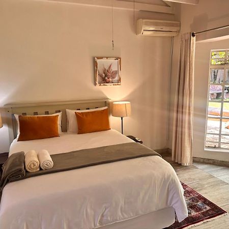 Woods Guest House Middelburg  Εξωτερικό φωτογραφία