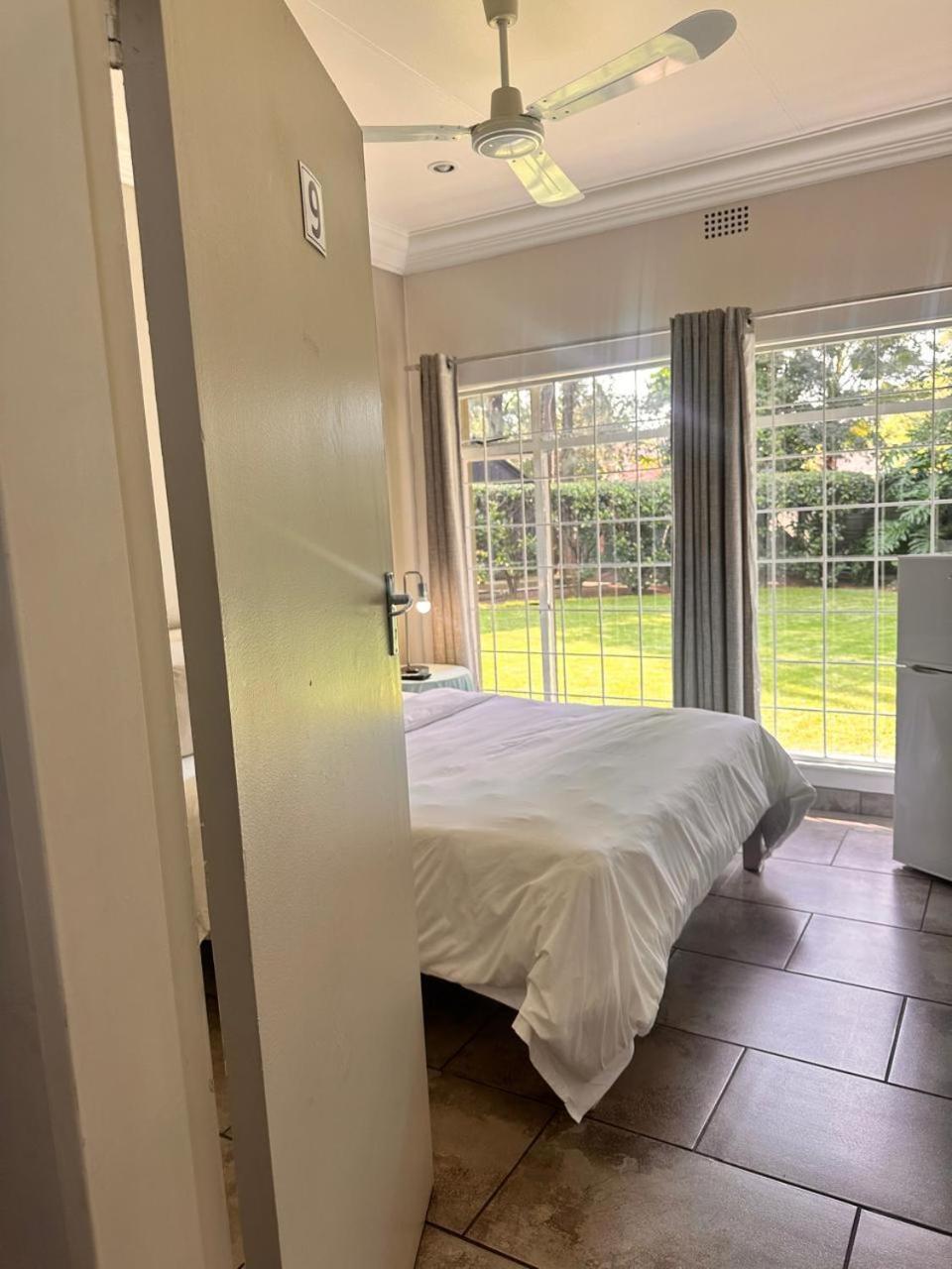 Woods Guest House Middelburg  Εξωτερικό φωτογραφία
